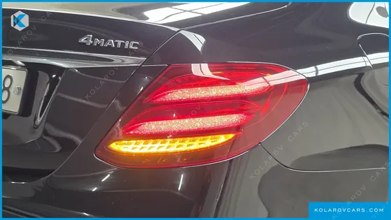 MERCEDES E-CLASS E300 4MATIC EXCLUSIVE