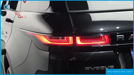 LAND ROVER RANGE ROVER EVOQUE P250 R-DYNAMIC SE
