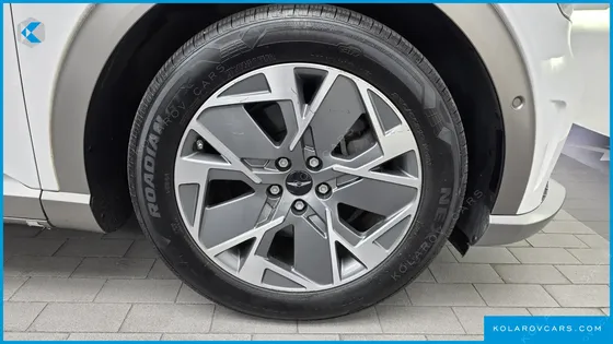 GENESIS GV60 STANDARD AWD