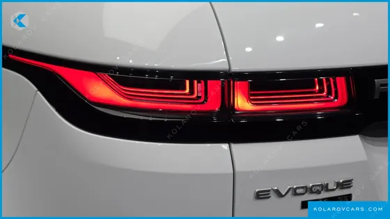 LAND ROVER RANGE ROVER EVOQUE D180 SE
