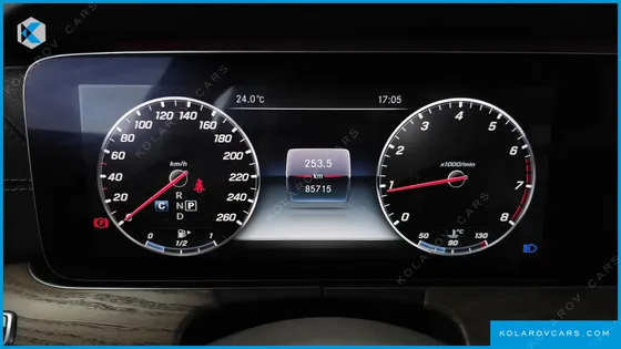 MERCEDES E-CLASS E300 EXCLUSIVE