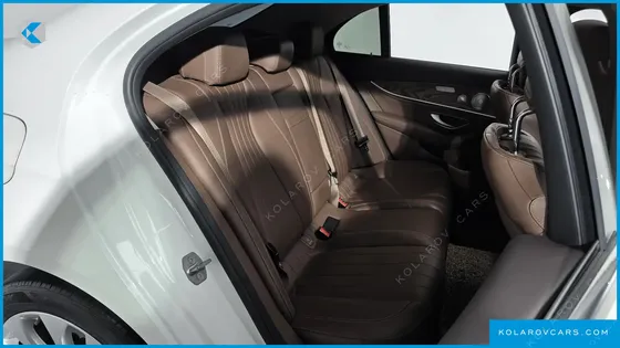 MERCEDES E-CLASS E300 EXCLUSIVE