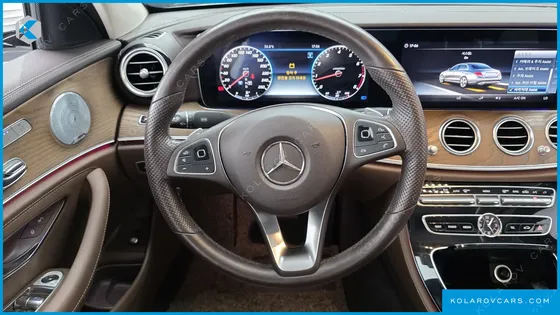MERCEDES E-CLASS E300 EXCLUSIVE