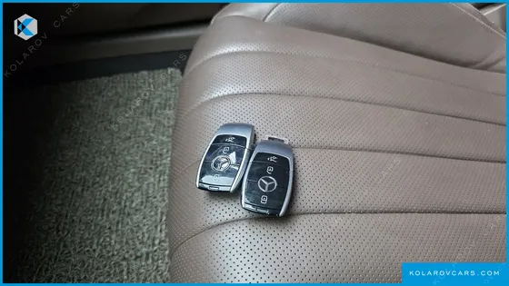 MERCEDES E-CLASS E300 EXCLUSIVE