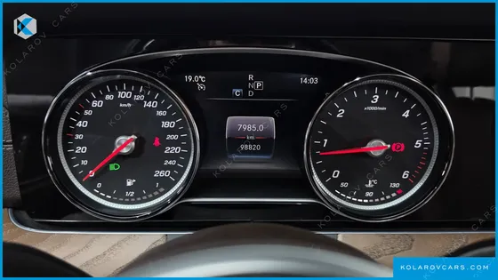 MERCEDES E-CLASS E220D EXCLUSIVE