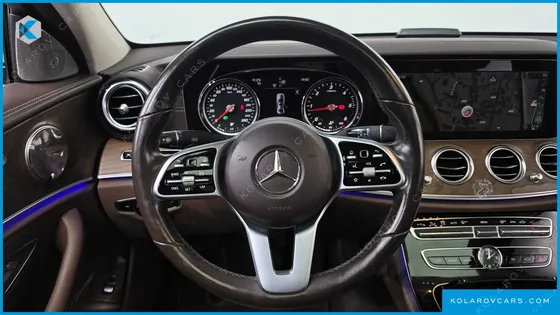 MERCEDES E-CLASS E220D EXCLUSIVE