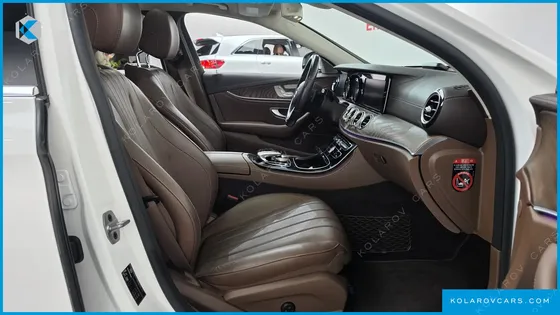 MERCEDES E-CLASS E220D EXCLUSIVE