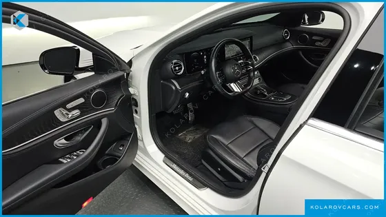 MERCEDES E-CLASS E220D 4MATIC AMG LINE