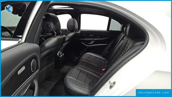 MERCEDES E-CLASS E220D 4MATIC AMG LINE