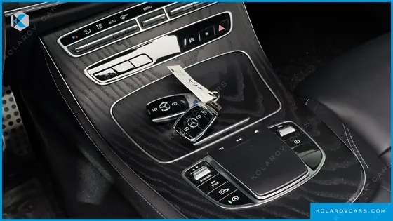 MERCEDES E-CLASS E220D 4MATIC AMG LINE
