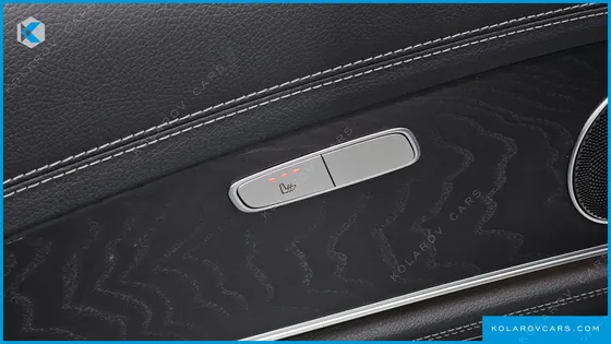 MERCEDES E-CLASS E220D 4MATIC AMG LINE