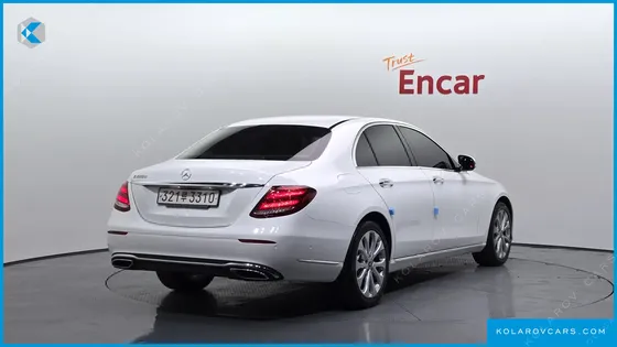 MERCEDES E-CLASS E220D EXCLUSIVE