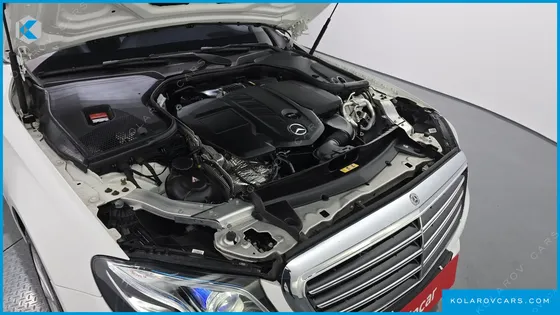 MERCEDES E-CLASS E220D EXCLUSIVE