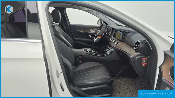MERCEDES E-CLASS E220D EXCLUSIVE