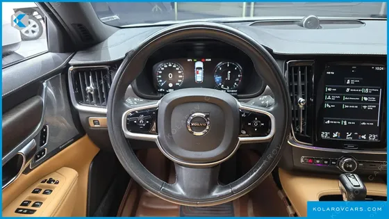 VOLVO V90 D5 PRO AWD