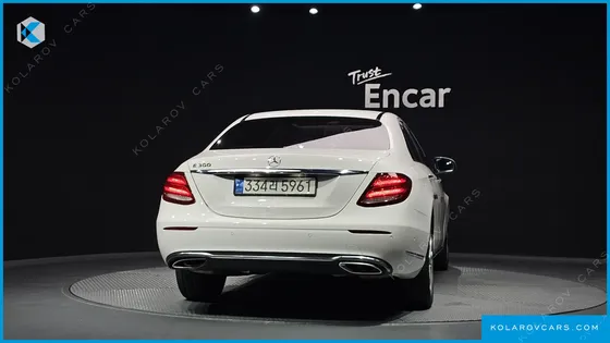 MERCEDES E-CLASS E300 EXCLUSIVE