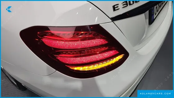 MERCEDES E-CLASS E300 EXCLUSIVE