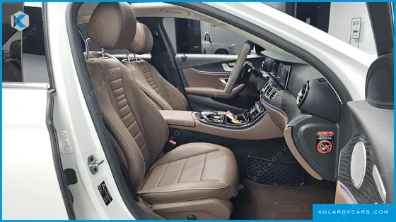 MERCEDES E-CLASS E300 4MATIC AVNATGARDE
