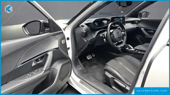 PEUGEOT 2008 1.5 BLUEHDI GT