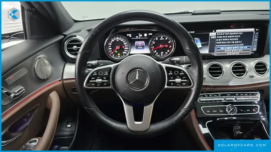 MERCEDES E-CLASS E300 AVANTGARDE
