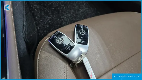MERCEDES E-CLASS E300 AVANTGARDE