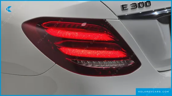 MERCEDES E-CLASS E300 AVANTGARDE