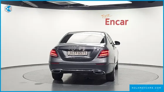MERCEDES E-CLASS E220D 4MATIC AVANTGARDE