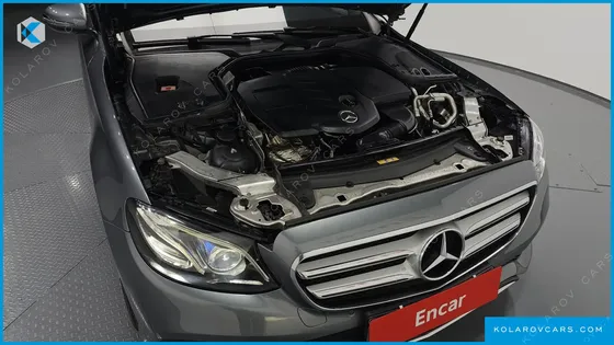 MERCEDES E-CLASS E220D 4MATIC AVANTGARDE