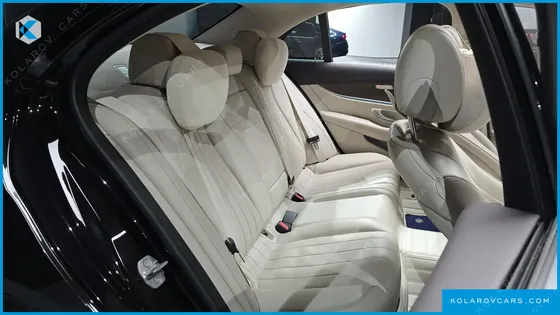 MERCEDES E-CLASS E300 4MATIC EXCLUSIVE