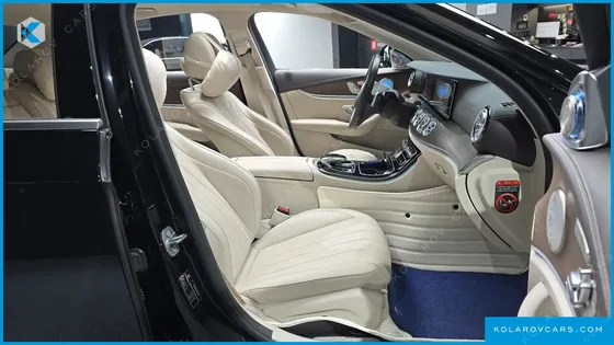 MERCEDES E-CLASS E300 4MATIC EXCLUSIVE