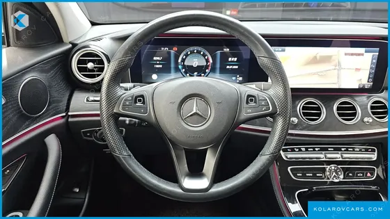 MERCEDES E-CLASS E300 4MATIC AVNATGARDE