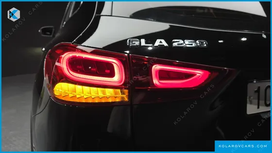 MERCEDES GLA-CLASS GLA250 4MATIC