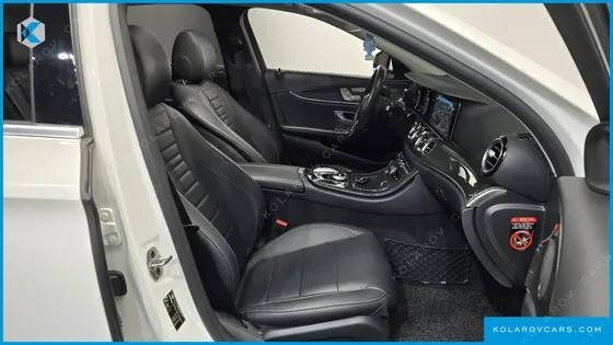 MERCEDES E-CLASS E300 AVANTGARDE