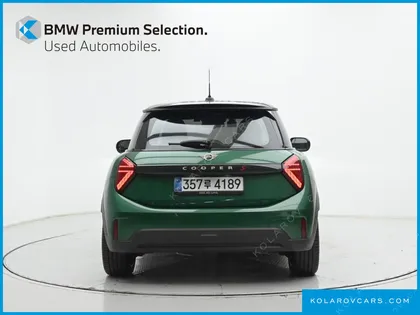 MINI COOPER FAVOURED