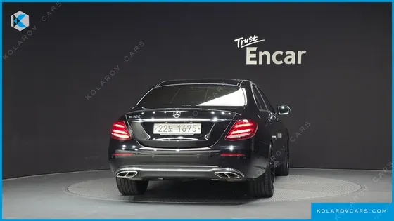 MERCEDES E-CLASS E300 AVANTGARDE