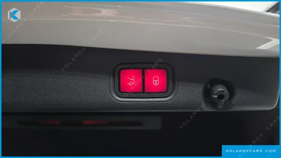 MERCEDES E-CLASS E300 4MATIC EXCLUSIVE