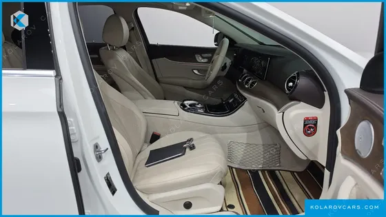 MERCEDES E-CLASS E300 4MATIC EXCLUSIVE