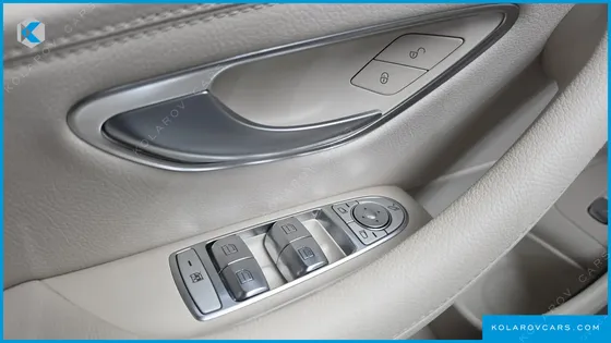 MERCEDES E-CLASS E300 4MATIC EXCLUSIVE