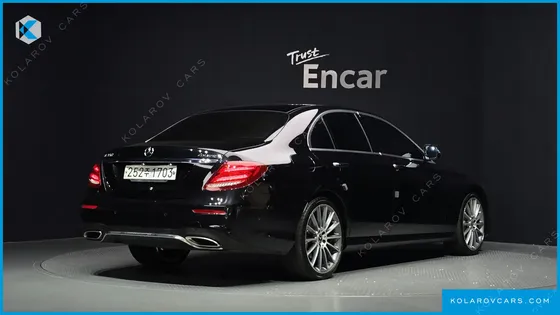 MERCEDES E-CLASS E350 4MATIC AMG LINE