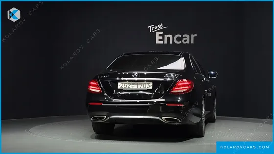 MERCEDES E-CLASS E350 4MATIC AMG LINE