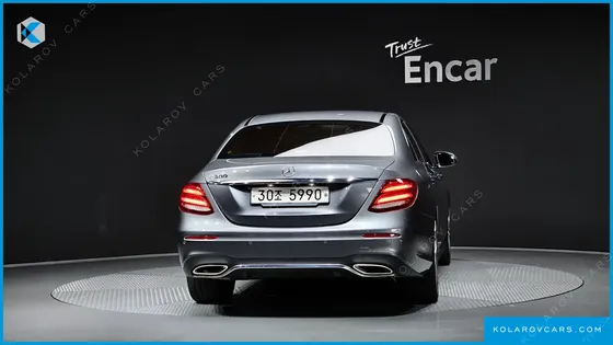 MERCEDES E-CLASS E300 AMG LINE