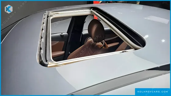MERCEDES E-CLASS E300 AMG LINE