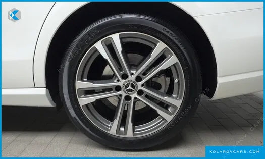 MERCEDES E-CLASS E250 AVANTGARDE