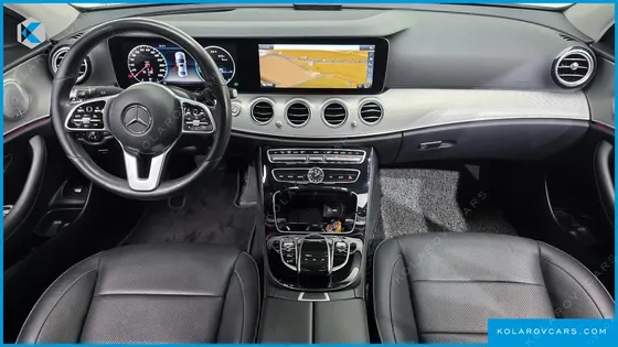MERCEDES E-CLASS E300 AMG LINE