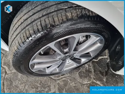MERCEDES E-CLASS E300 4MATIC AVNATGARDE