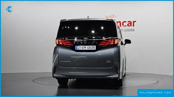 TOYOTA ALPHARD 2.5 HEV EXECUTIVE AWD
