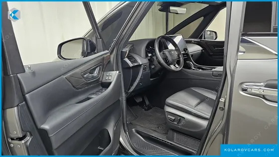 TOYOTA ALPHARD 2.5 HEV EXECUTIVE AWD
