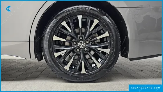 TOYOTA ALPHARD 2.5 HEV EXECUTIVE AWD