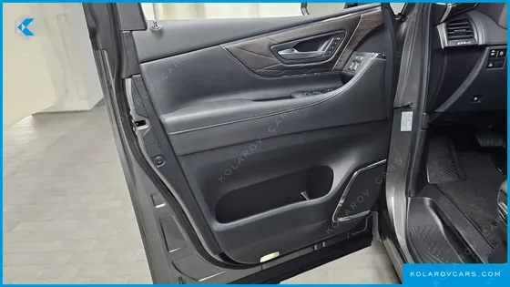 TOYOTA ALPHARD 2.5 HEV EXECUTIVE AWD