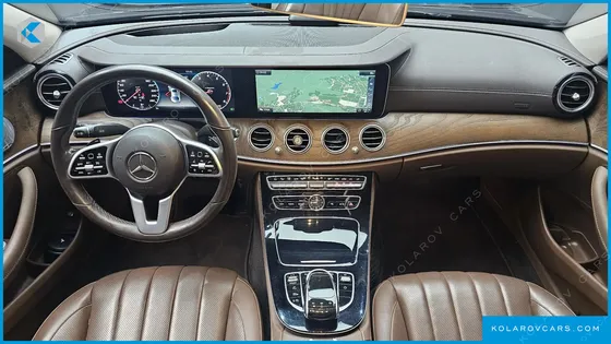 MERCEDES E-CLASS E300 4MATIC EXCLUSIVE
